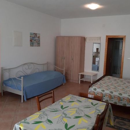 Tonka Appartement Hvar Town Buitenkant foto