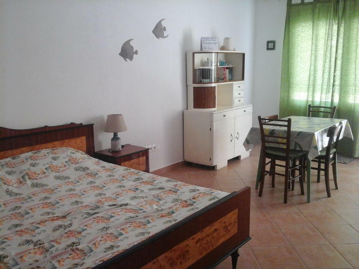 Tonka Appartement Hvar Town Buitenkant foto